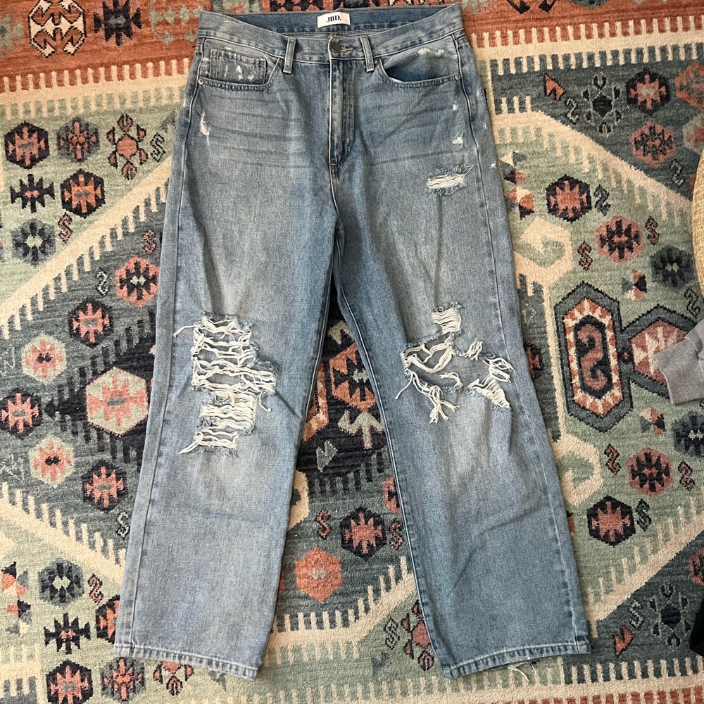 JBD baggy mom jean. In good condition